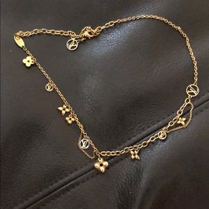 Louis Vuitton Necklace!
